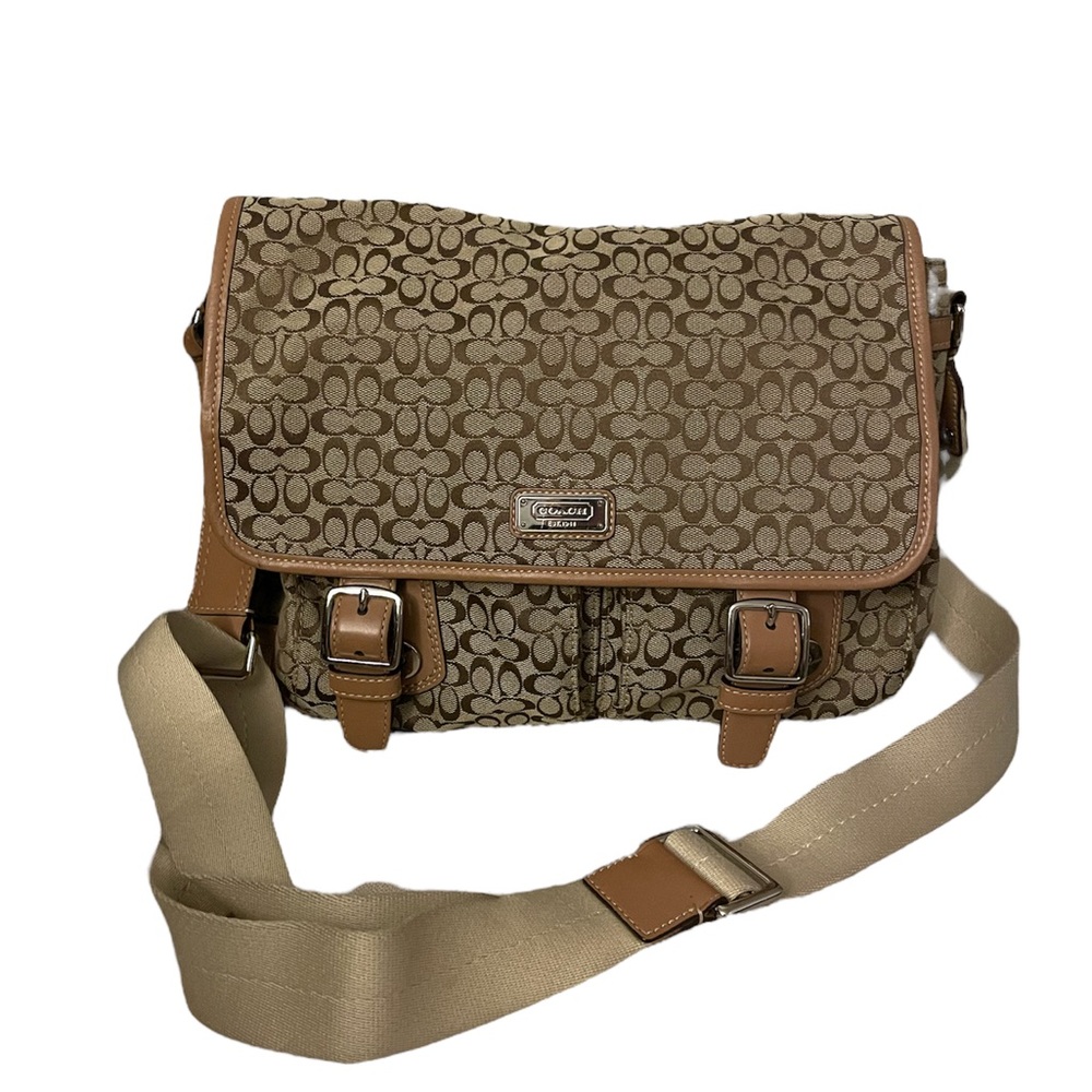 Coach Signature Messenger Bag Khaki Crossbody